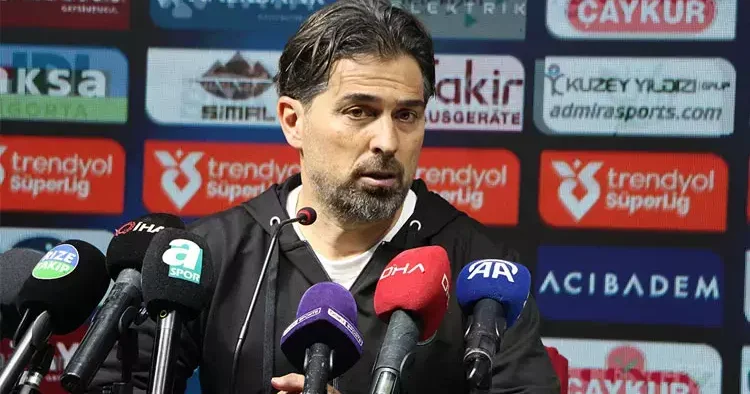 Rizespor, İlhan Palut ile yeni anlaşma sağladı