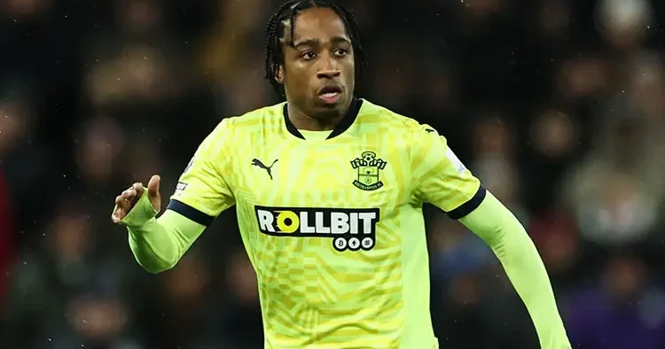 Walker Peters, bugün Beşiktaş için geliyor!
