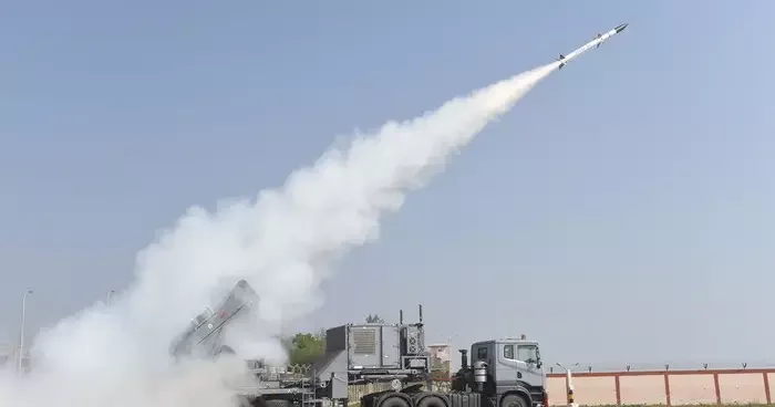 Hindistan ordusu, Çin sınırında hava savunma sistemini test etti