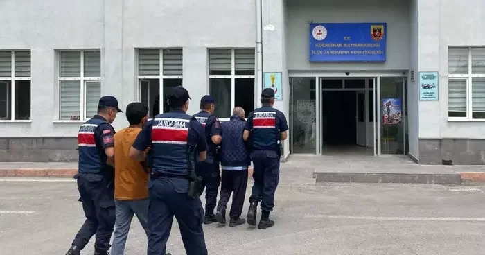 Kayseri de terör örgütü DEAŞ a yönelik operasyon! 2 zanlı yakalandı