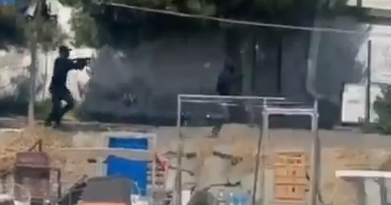 Küçükçekmece’de balıkçı barınağında uzun namlulu silahlarla çatışma: 2 yaralı, 3 gözaltı