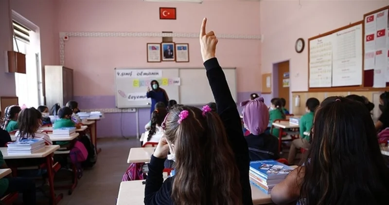 OKULLARIN AÇILIŞ TARİHİ 2025 2026 TAKVİMİ: Okullar ne zaman açılıyor, hangi tarihte, ara tatiller ne zaman?