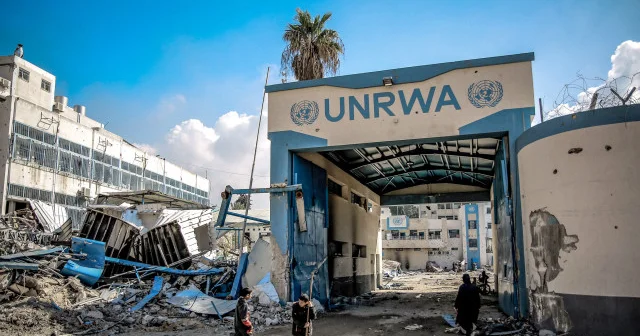 Lübnan daki Filistinliler UNRWA nın çalışmalarının kısıtlanmasını protesto etti Ortadoğu Haberleri