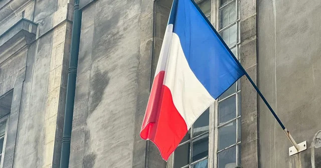 Fransa da borç krizi: Kamu harcamaları donduruluyor Gündem Haberleri