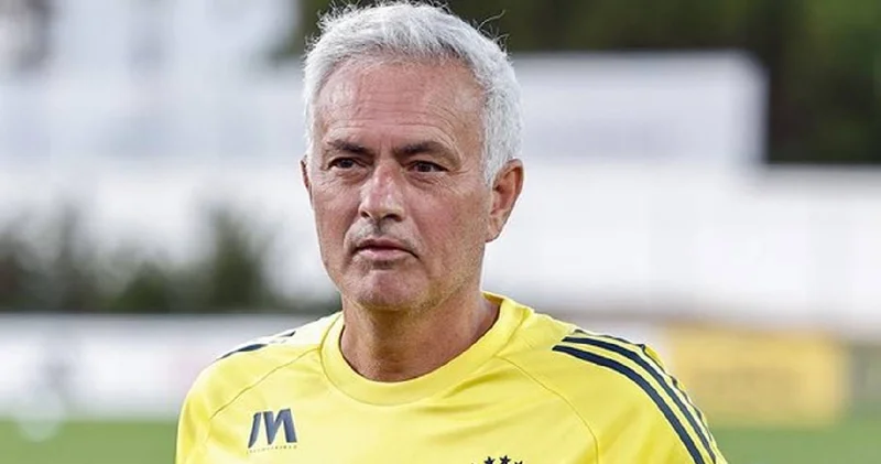 Mourinho dayanamadı: İsyan etti