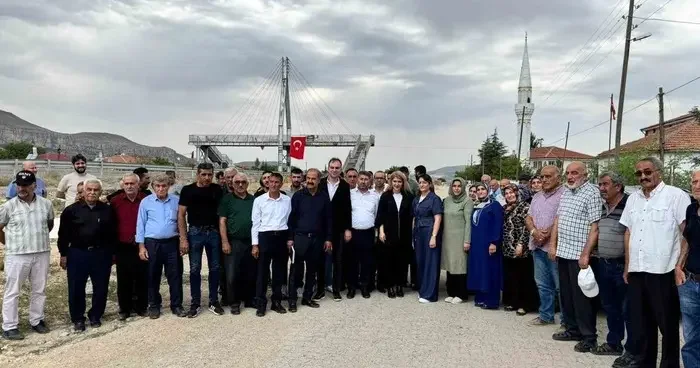 Milletvekili Ölmeztoprak’tan İkizce’de kavşak incelemesi