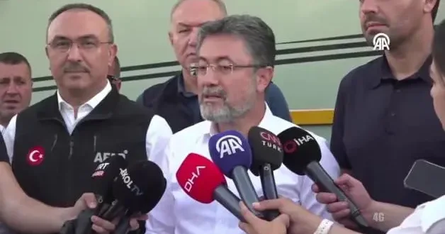 Tekirdağ Şarköy’deki orman yangınına müdahale hız kesmeden sürüyor