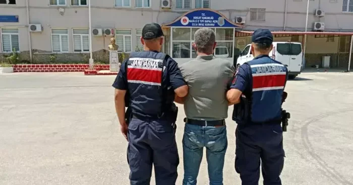 Uyuşturucu taciri jandarmadan kaçamadı