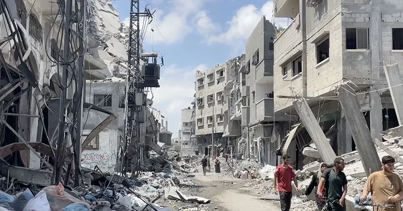 İsrail Gazze de evleri patlayıcılarla havaya uçurdu: Gazze sakinlerinin sadece ölüm seçeneği kaldı