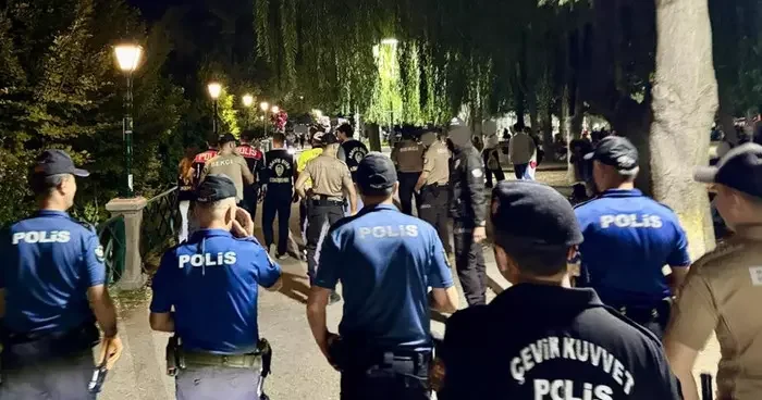 Polis ekiplerinden geniş kapsamlı uygulama