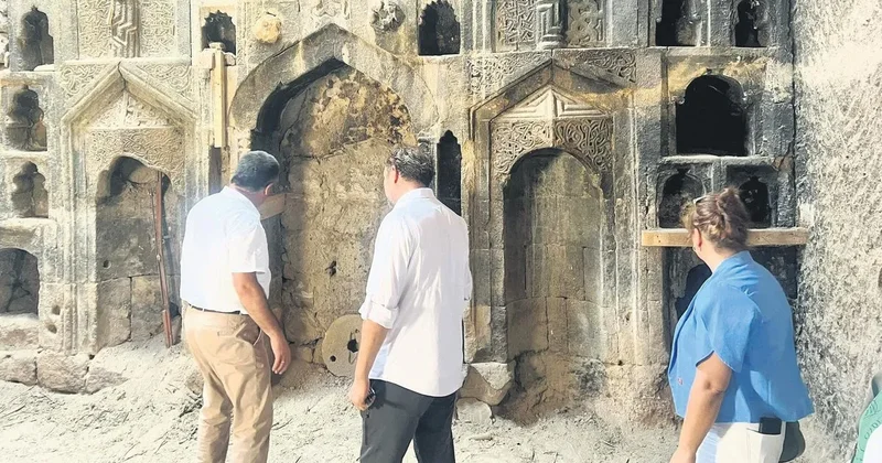 Kömürlük 600 yıllık dergâh çıktı