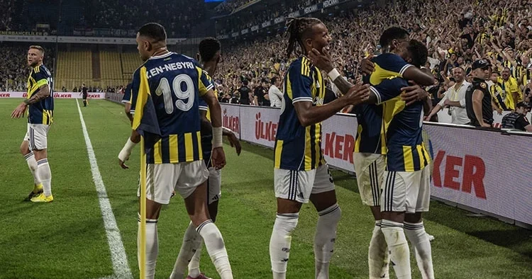 Fenerbahçe, Göztepe ile lige merhaba diyor!