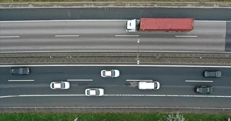 Hız sınırı levhaları değişiyor! Sürücüler dikkat: Tarihler belli oldu