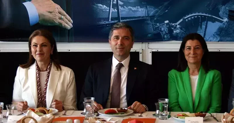 AK Parti li Sırakaya: Duruşumuzu devam ettirdikçe, partimize katılımların devam edeceği muhtemel