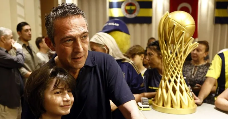 Fenerbahçe Başkanı Ali Koç taraftarlarla buluştu Fenerbahçe Haberleri
