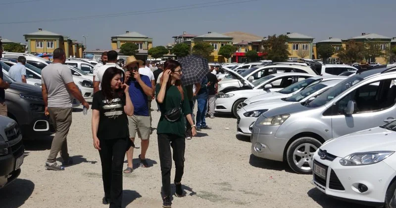 İkinci el açık oto pazarında durgunluk sürüyor
