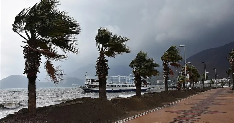 İstanbul’da fırtına alarmı… Gülhane Parkı ziyaretçilere kapatıldı! Sözcü Gazetesi