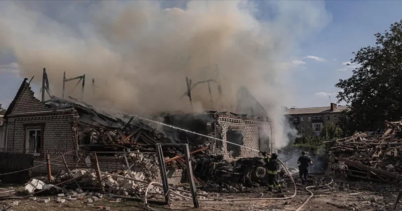 Rusya Donetsk te ilerlemesini sürdürüyor