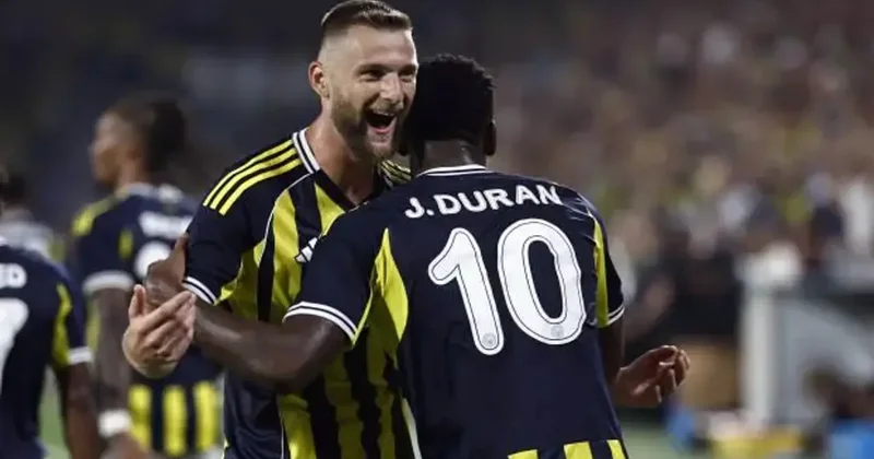 Jhon Duran ın eski takım arkadaşı Süper Lig yolunda: Gelmeye sıcak bakıyor