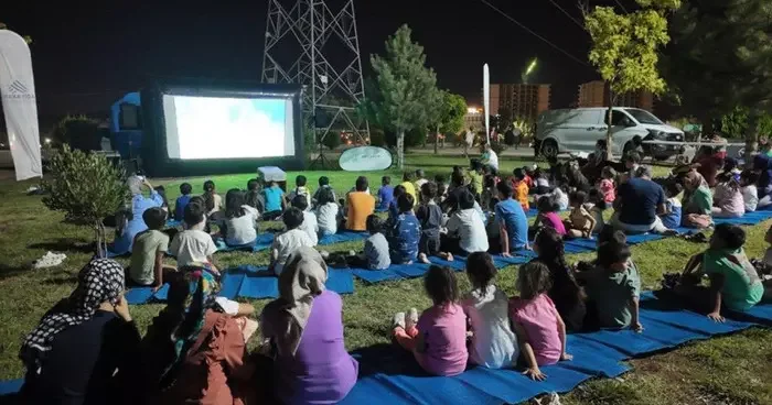 Adıyaman Belediyesinden açık hava sinema gecesi