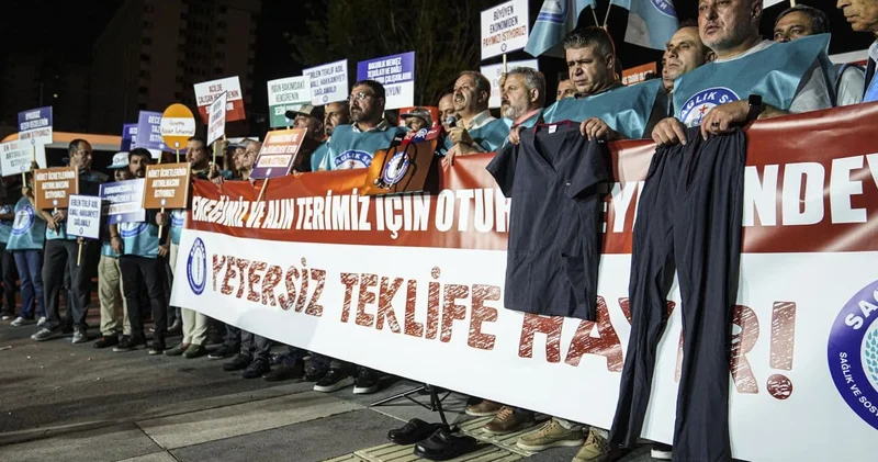 Kamuda zam teklifi eylemle karşılandı: 112 dakikalık iş bıraktı