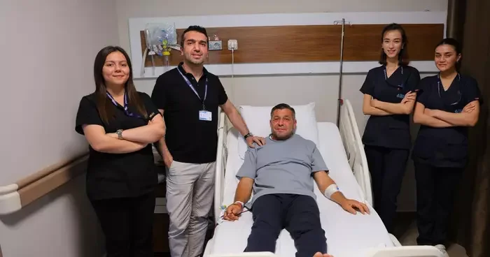 Makedonya dan Kahramanmaraş a umut yolculuğu: Mikrocerrahi ile şifa bulan hasta