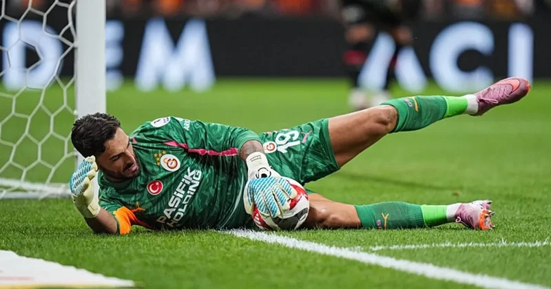 Galatasaray kalesine duvar ördü!