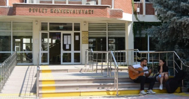 Devlet konservatuvarında rekor başvuru ile yetenek sınavları başladı Eğitim Haberleri