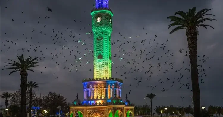 İzmir de ulaşıma zam
