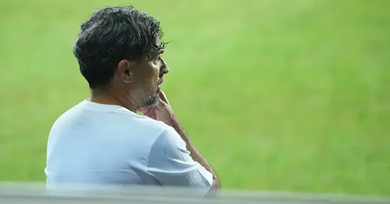 İlhan Palut tan kendisine yöneltilen eleştirilere sert yanıt Fanatik Spor Haberleri Video