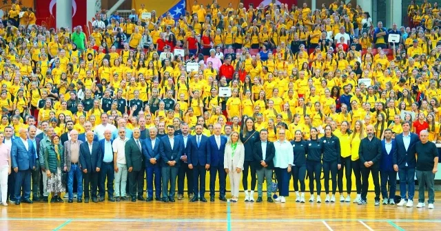 Bosna’nın voleybol altyapısı Vakıfbank’a emanet Ekonomi Haberleri