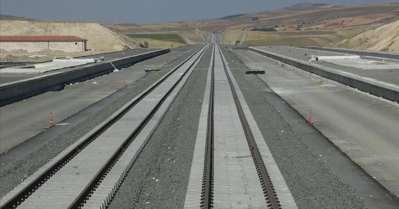 Ulaştırmada 3 yıllık yol haritası: Demir yolu, lojistik ve kent içi ulaşıma öncelik