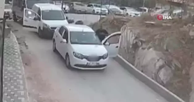 İzmir de korku dolu anlar! Rehine operasyonu kamerada