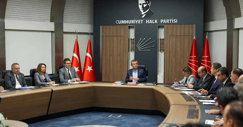 CHP’yi arafta bıraktılar Sözcü Gazetesi