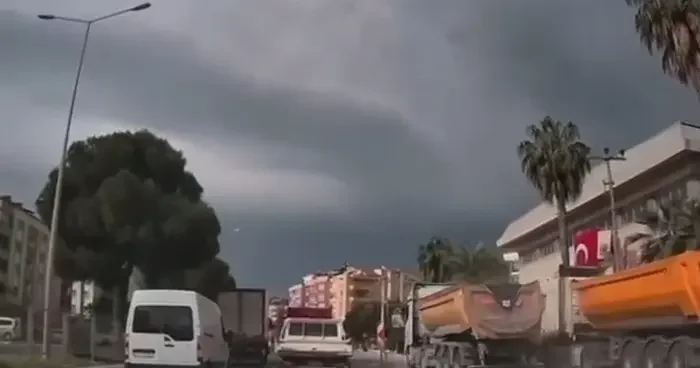 Milas’ta trafik ihlalleri kameralara böyle yansıdı