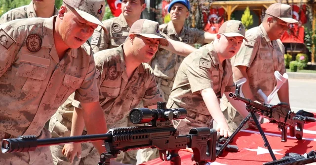 Gaziantep te 33 engelli bir günlük askerlik sevinci yaşadı Gaziantep Haberleri