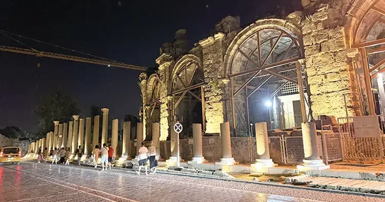 Müzelerde gece hayatı başlıyor