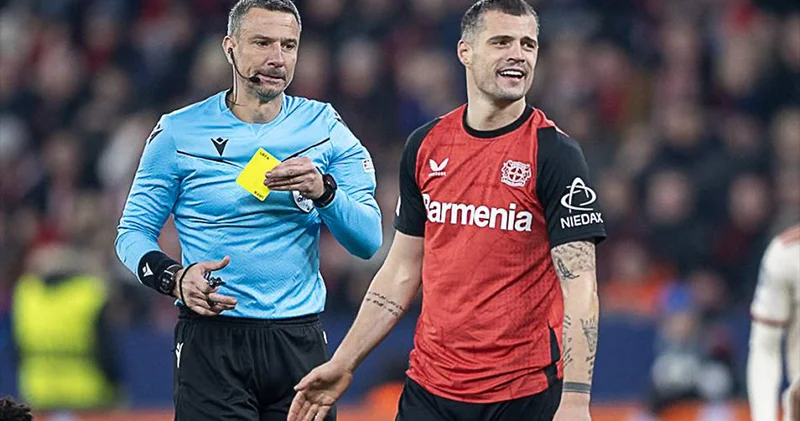 Galatasaray dan Mertens in yerine Xhaka planı