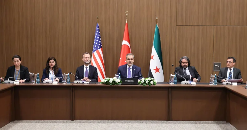 İstanbul barış müzakerelerinde Türkiye nin diplomatik rolü dünya basınında yankı buldu