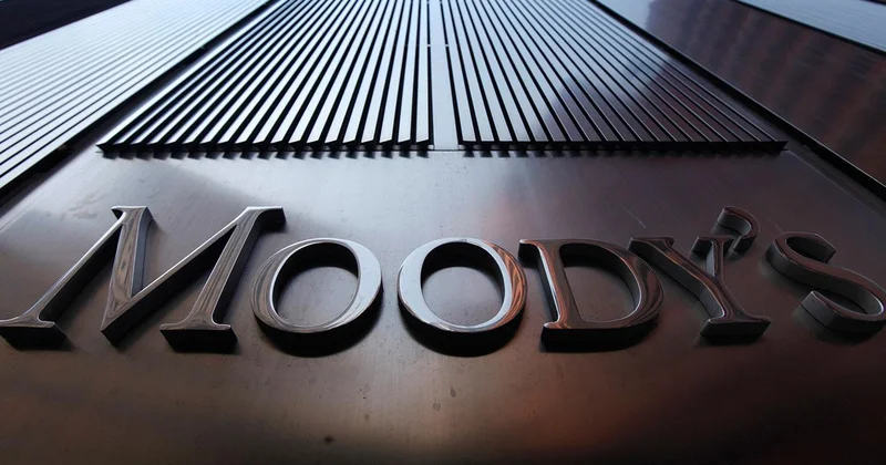 Moody s ABD nin kredi notunu düşürdü