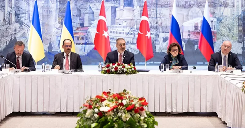 İstanbul daki tarihi zirve dünya basınında: Erdoğan bölgesel bir oyuncu haline geliyor