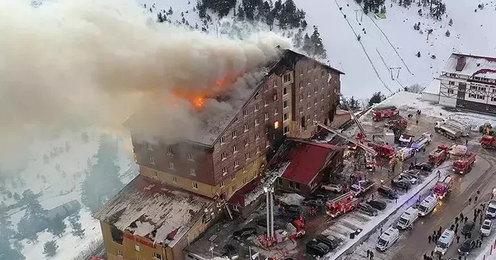 Son dakika... Bolu daki otel yangınında 13 kişi hakkında 1998 er yıla kadar hapis istemi