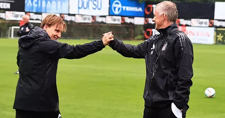 Beşiktaş ın Alanyaspor maçı kamp kadrosu belli oldu! Yıldız futbolcu kadroda yok!