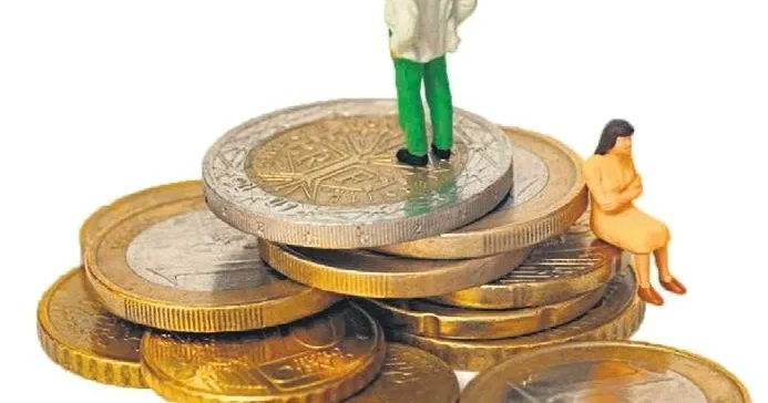 MEVLÜT TEZEL Eşinden gizli birikim yapanlar