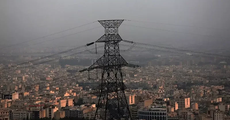 İran da aşırı enerji tüketimine ceza! 1103 evin elektriği kesildi