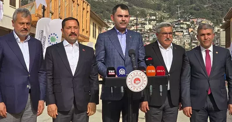 Bakan Kurum: Deprem bölgesindeki çalışmalar, bir milletin kararlılığının göstergesidir