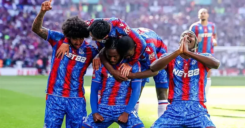 FA Cup ta tarihi zafer! Crystal Palace tarihe geçti Crystal Palace Manchester City maç sonucu: 1 0 Fanatik Gazetesi Futbol Haberleri Spor
