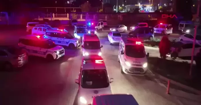 Vatandaşların bilgilerini yasa dışı bahis sitelerine veriyorlardı! Çete çökertildi