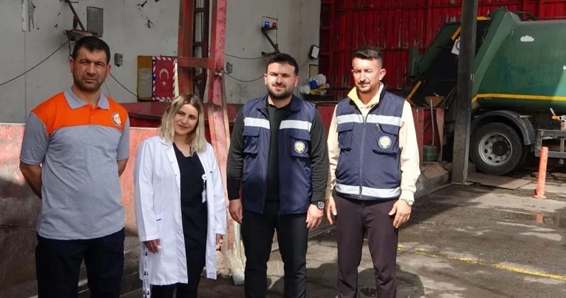 Yanlışlıkla atılan hatıra kolye 7 ton çöpün içinde bulundu