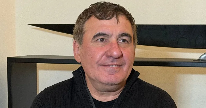 Hagi den Okan Buruk açıklaması